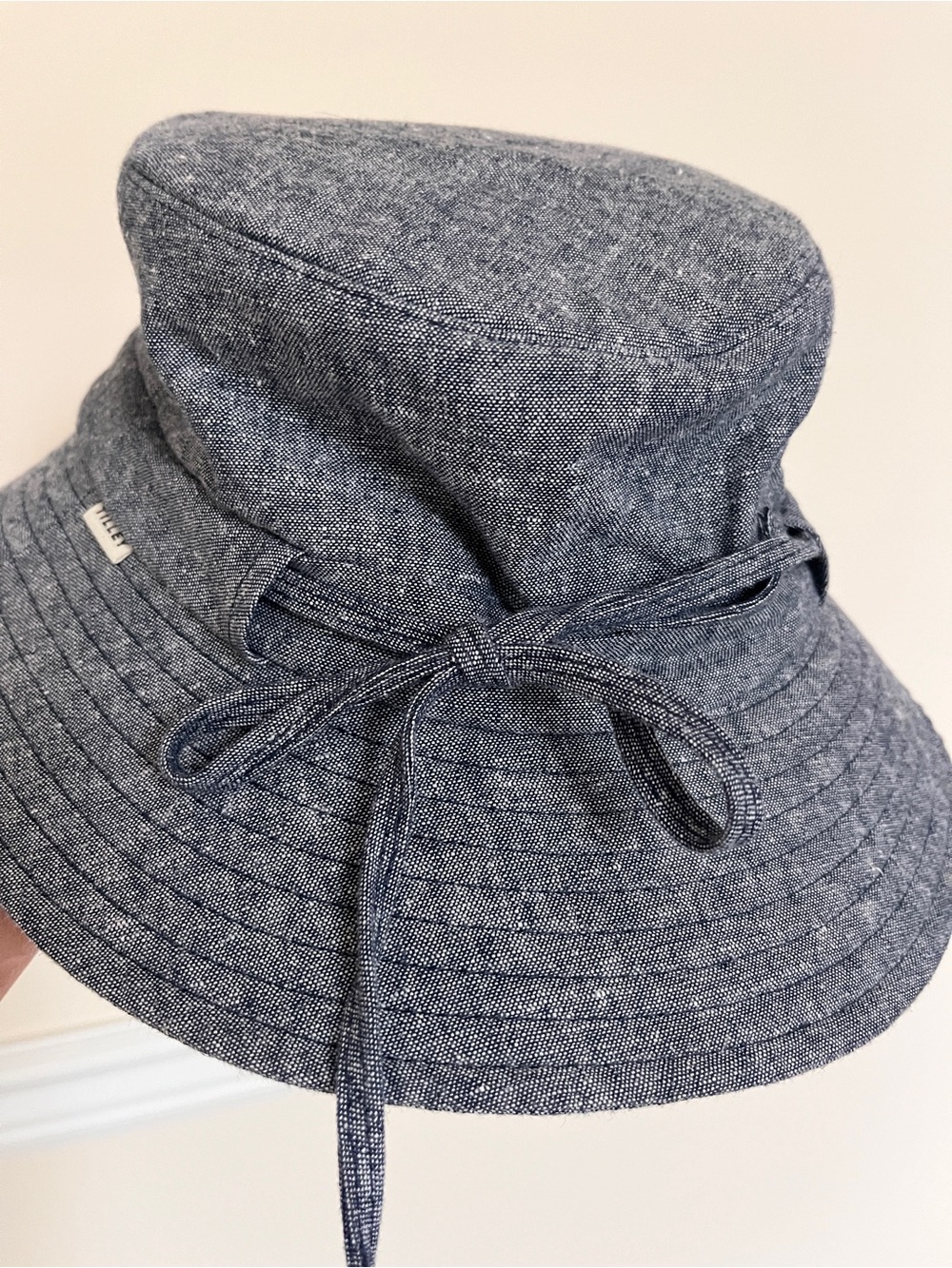 Tilley Women’s Hat | Chambray Blue | L | Gorpcore | Outdoors
Description: